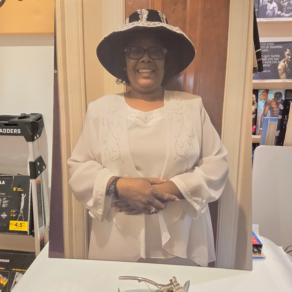 Kim E. Williams  obituary