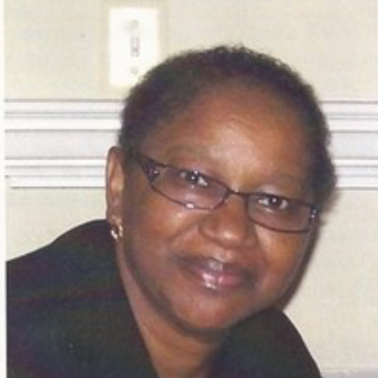 obituary photo for Linda