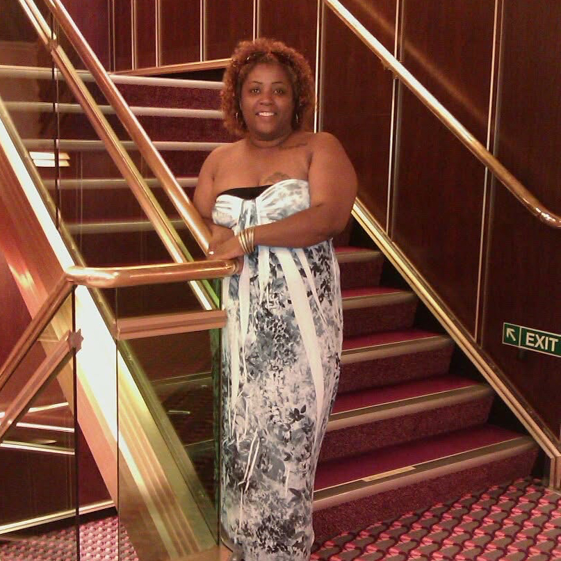 obituary photo for De’Shelle 