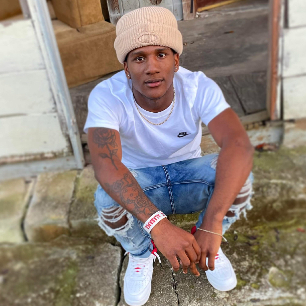 obituary photo for Erin 