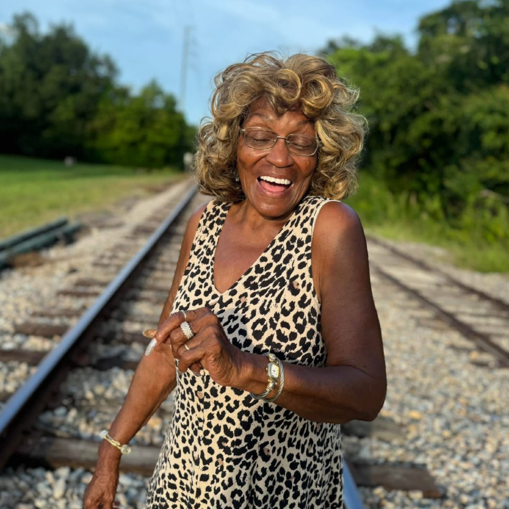 obituary photo for Vanessa