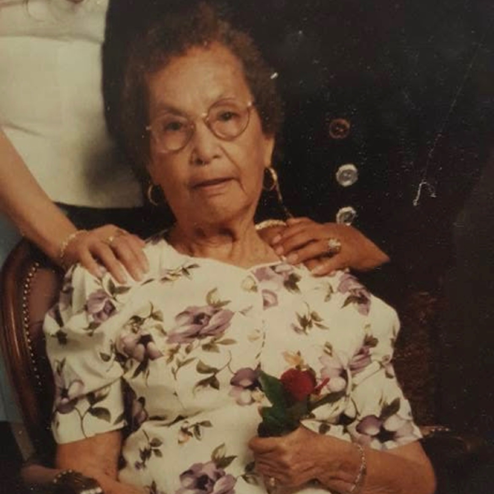 obituary photo for Maria Rosas
