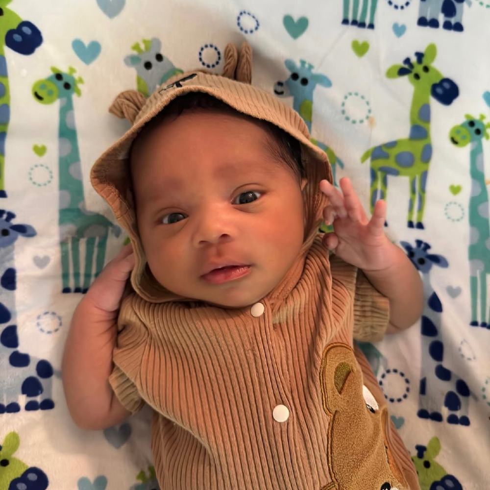 obituary photo for Ahvion