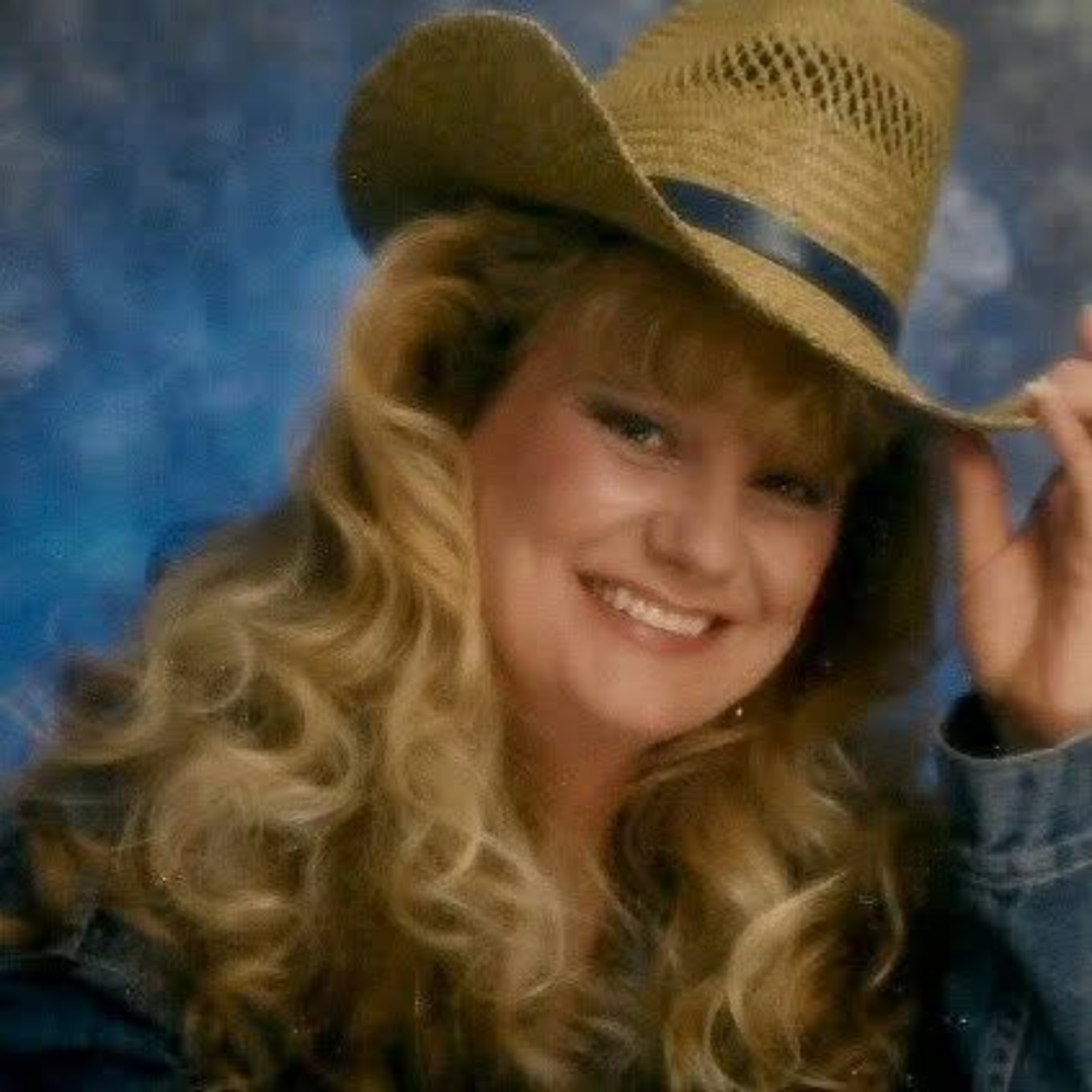 obituary photo for Lisa