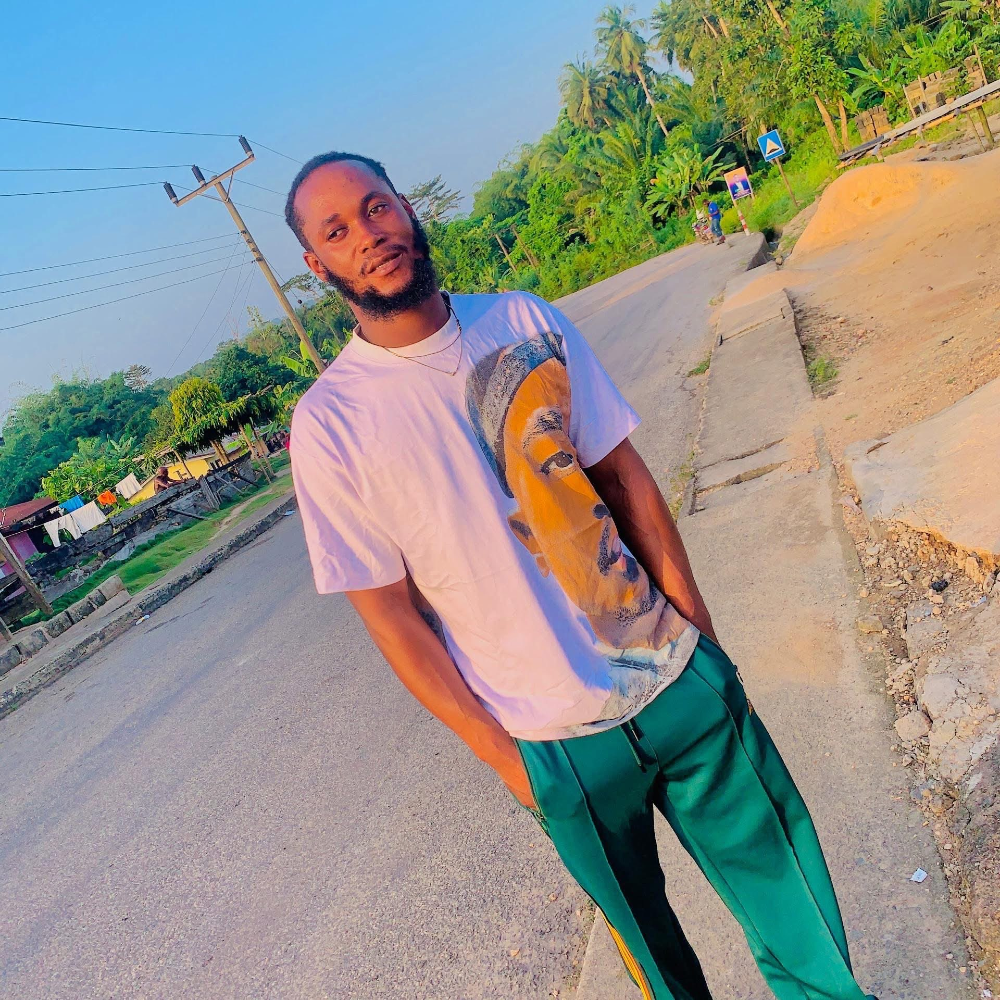 obituary photo for Tayshawn