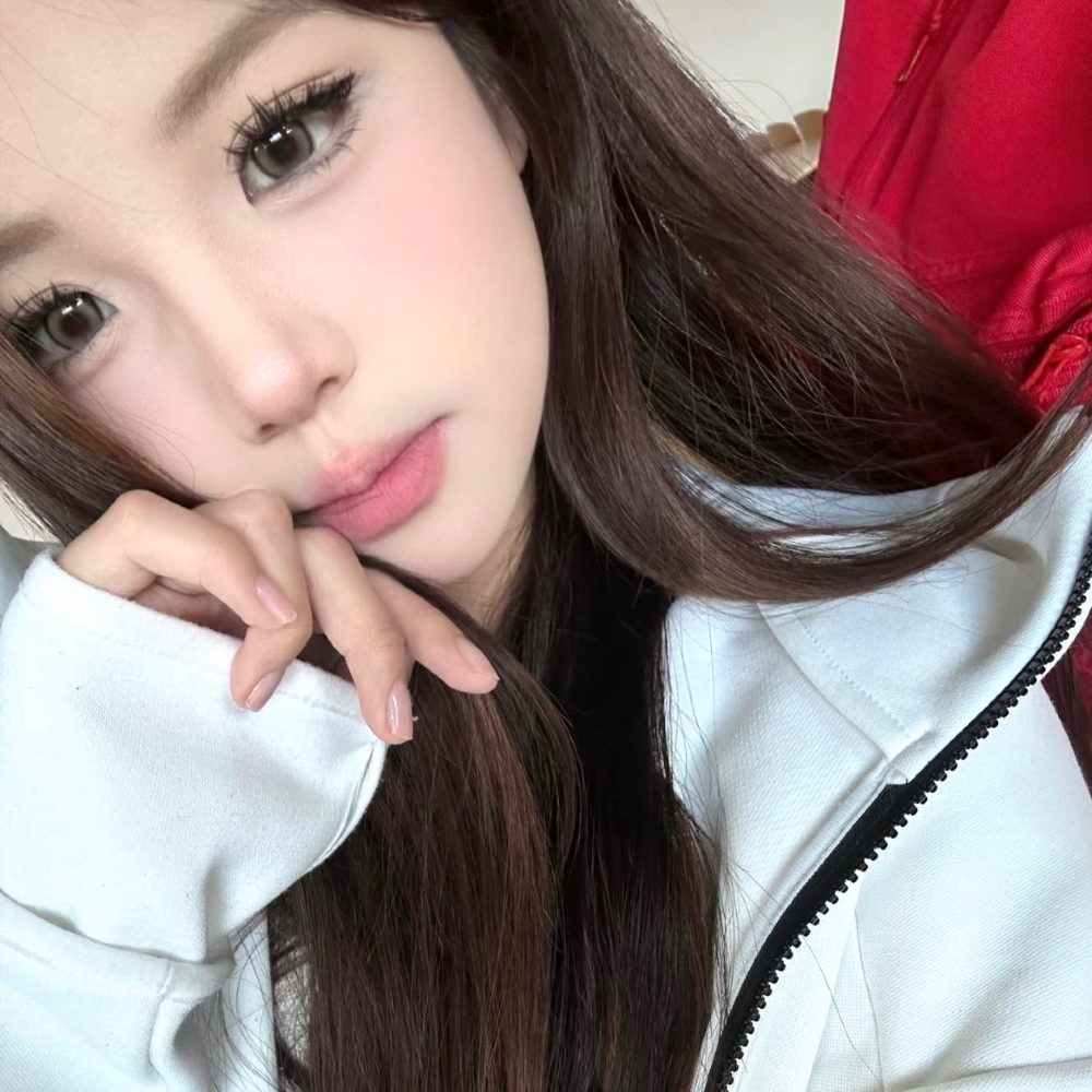 obituary photo for Savy