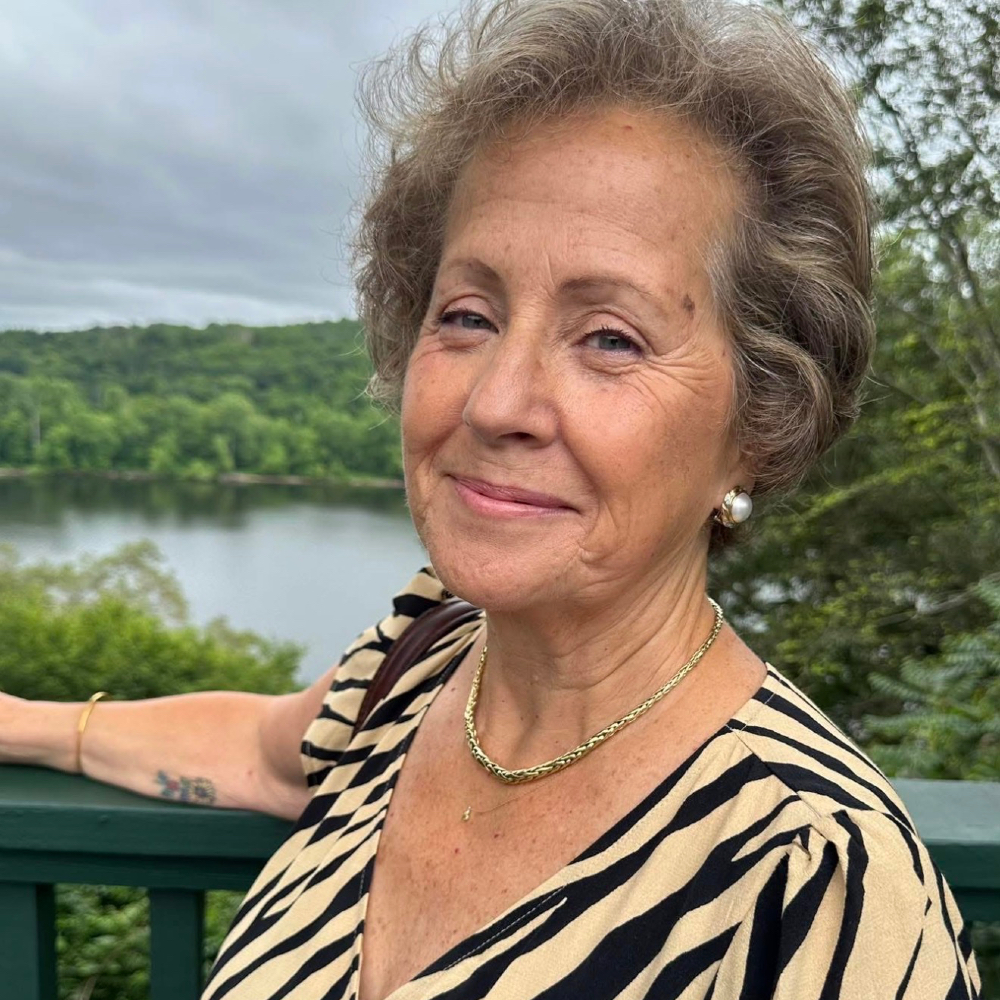 obituary photo for Linda 