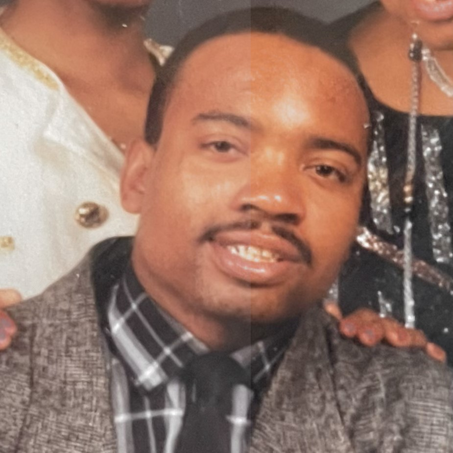 obituary photo for Lester