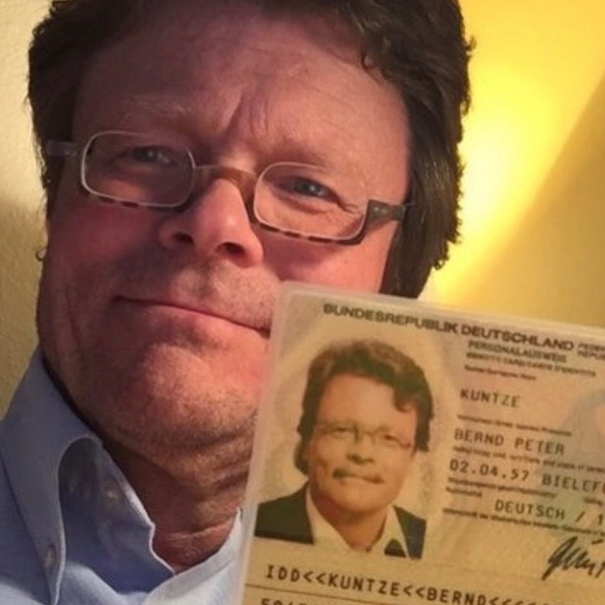 obituary photo for zl0ps