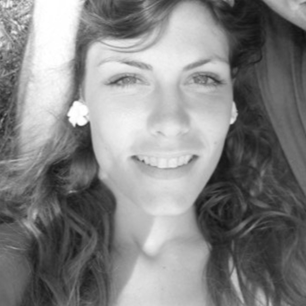 obituary photo for Linda