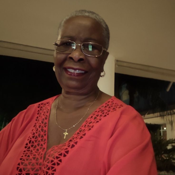 obituary photo for Gloria