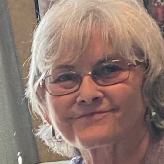 obituary photo for Vicky 