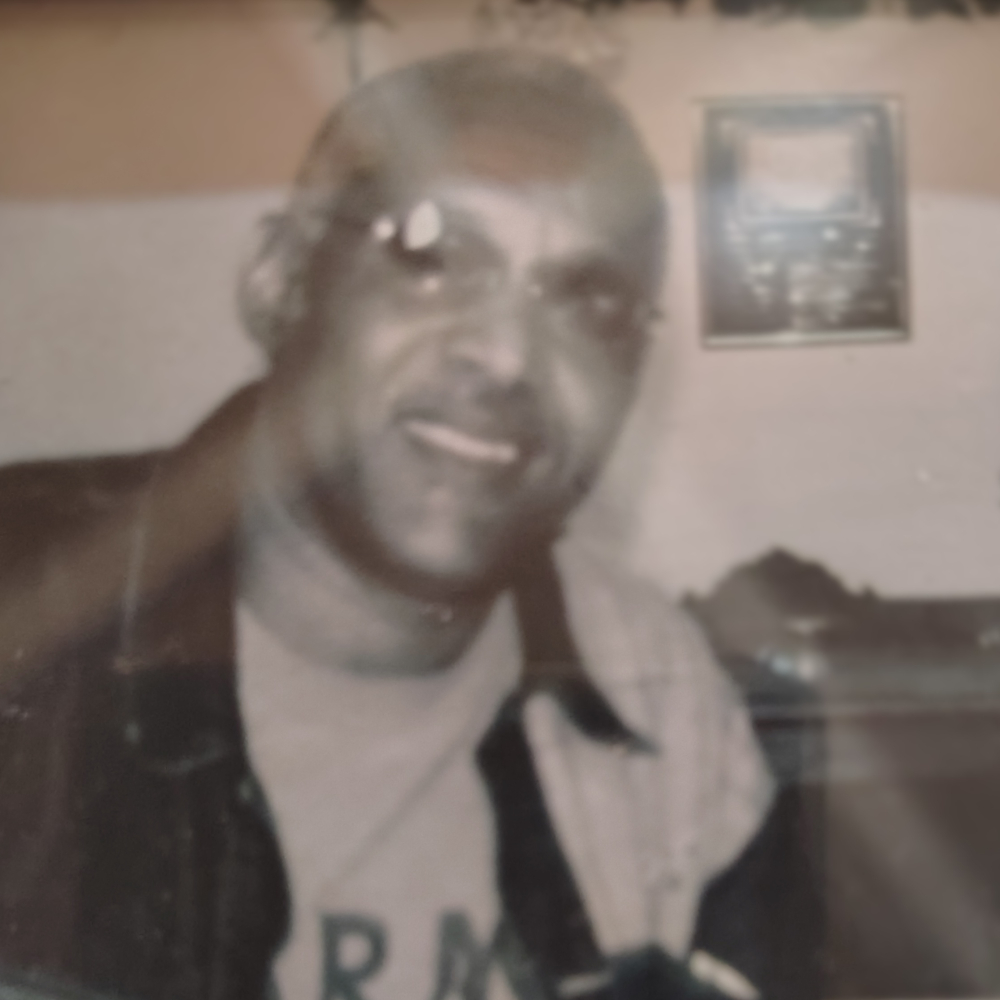 obituary photo for Robert 