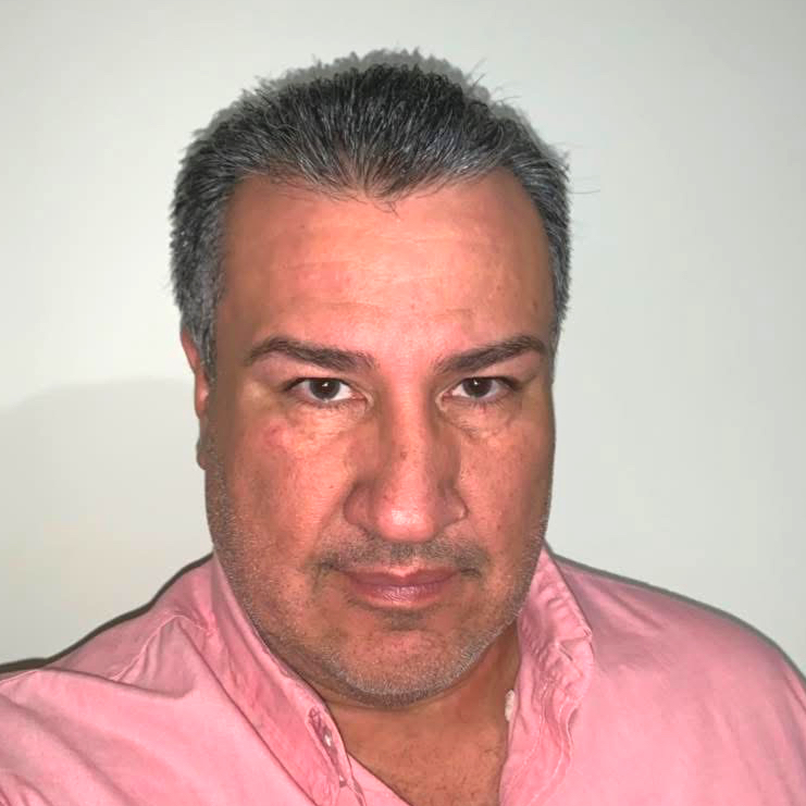 obituary photo for Roberto 