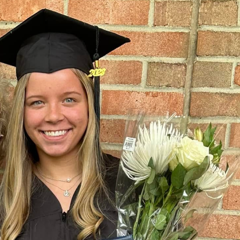 obituary photo for Larisa