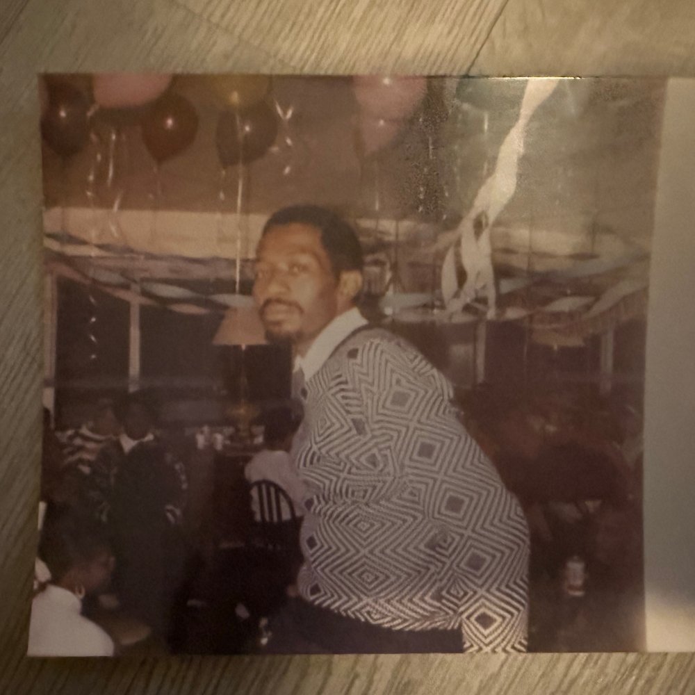 obituary photo for Linwood