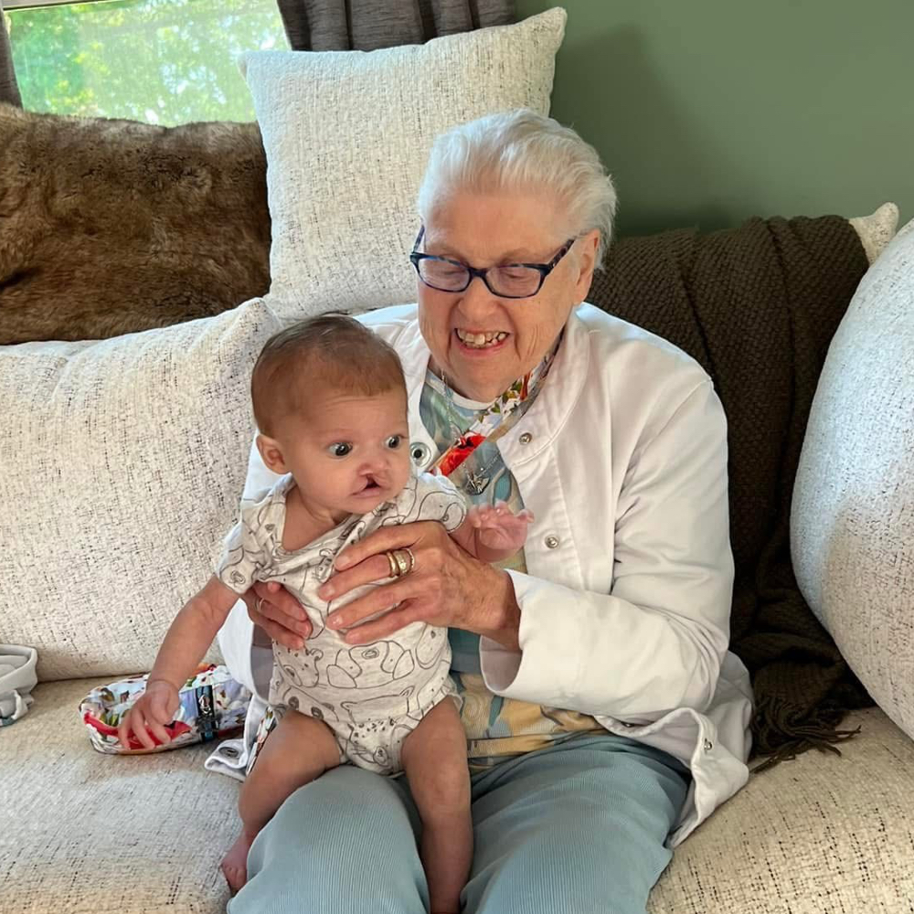 obituary photo for Carole