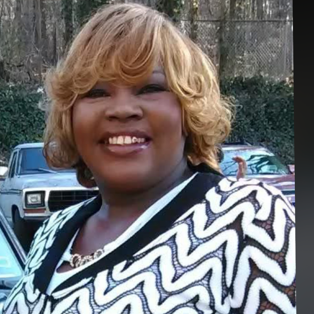 obituary photo for Leisha