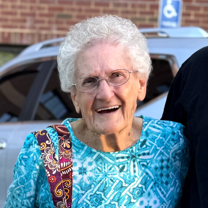 obituary photo for Luz