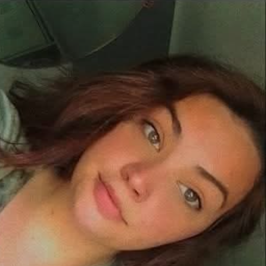 obituary photo for Courtney 