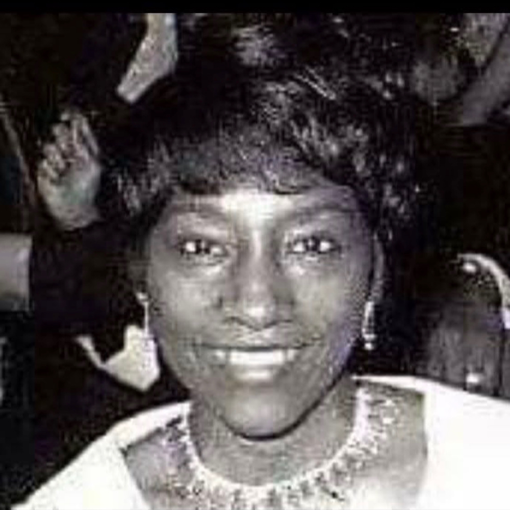 obituary photo for Sue