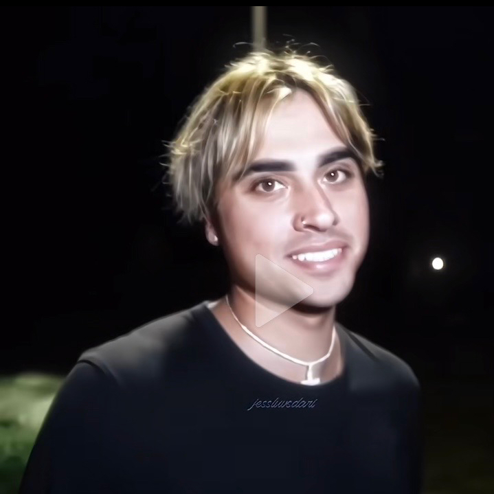 obituary photo for Darius 