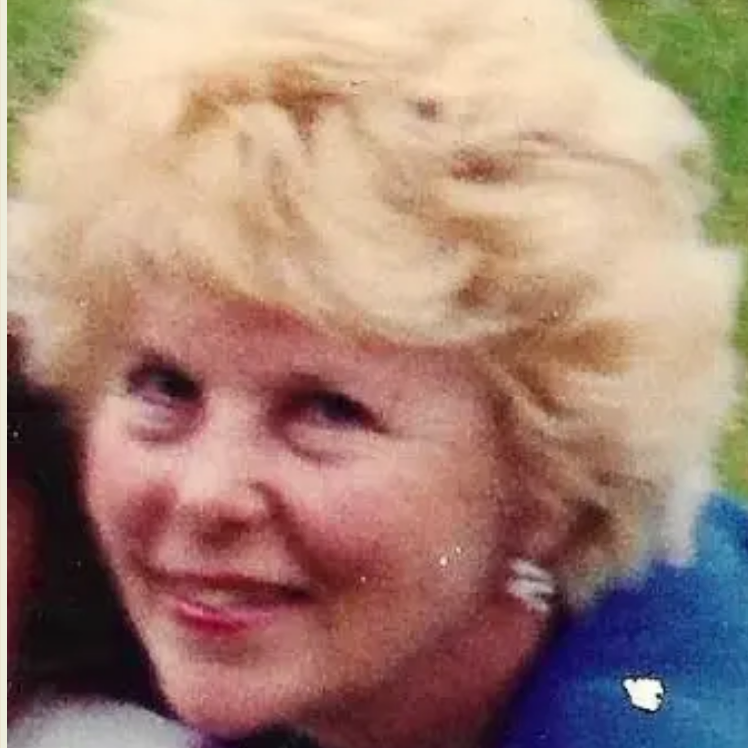 obituary photo for Elouise
