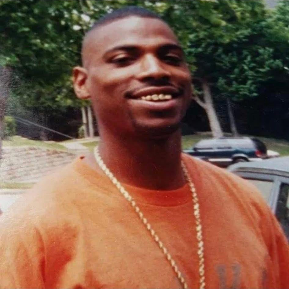 obituary photo for De’Andre