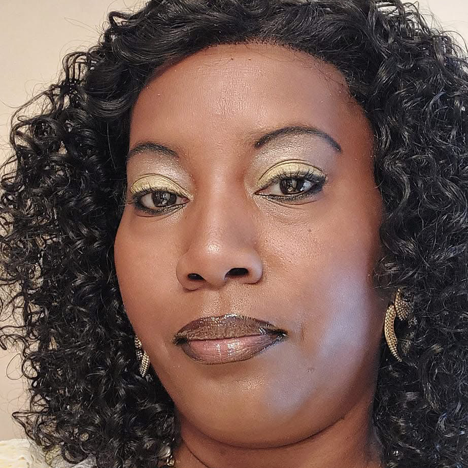 obituary photo for Evette