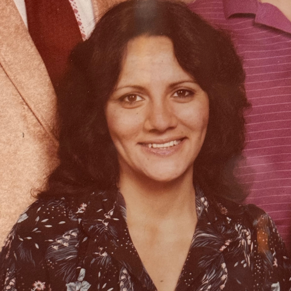 obituary photo for Yvonne